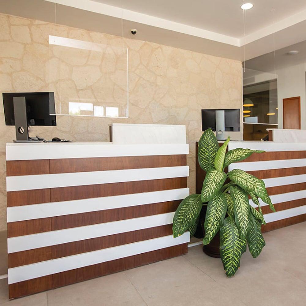 The Magic Hotel Playa del Carmen Exteriör bild